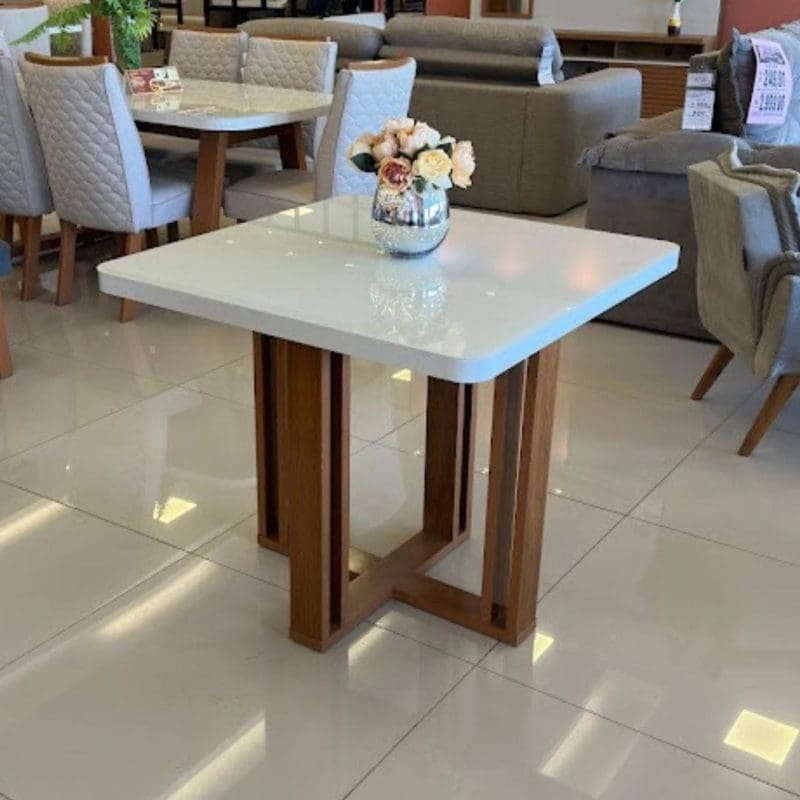 2 5 Mesa de Jantar Retangular - Tampo de MDF com Vidro - Base Naturale e Tampo Off White - 0.90x0.90m - Vezzo Segovia