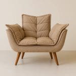 Poltrona com braços Opala - Linho Genebra Areia